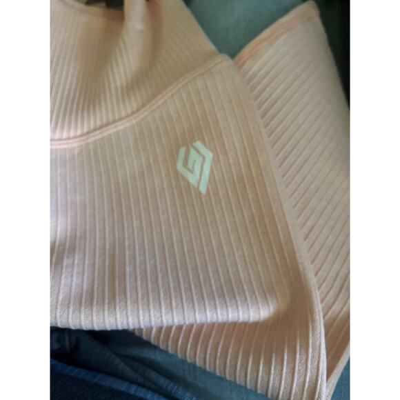 NWT Gymsweaty yoga pants size small - Picture 4 of 5